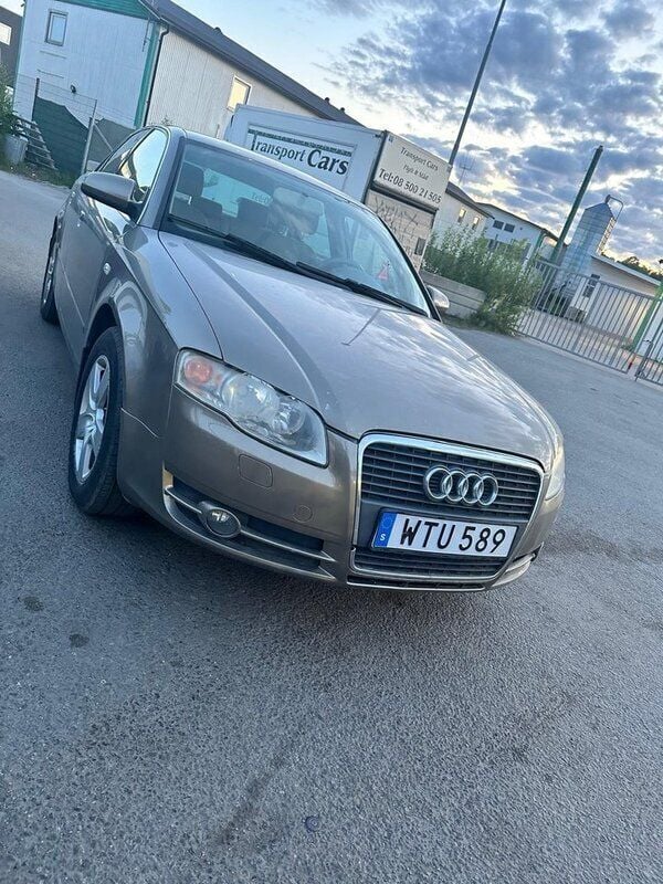 Brun Begagnad 2005 Audi A4 Comfort Sedan | 28 000 kr (Superpris) - Bild 1/4