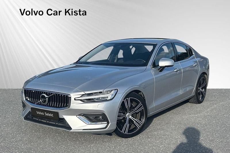 Silver Begagnad 2019 Volvo S60 Inscription Sedan | 339 900 kr (Marknadspris) - Bild 1/3