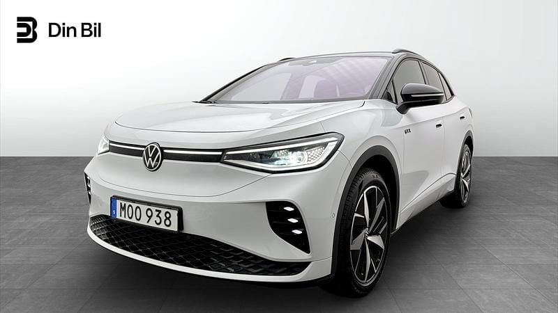 Vit Begagnad 2024 VW ID.4 GTX SUV | 369 900 kr (Marknadspris) - Bild 1/4
