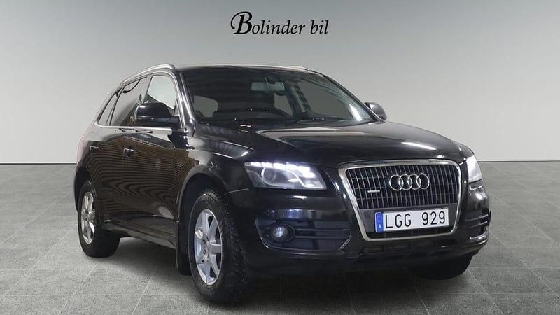 Begagnad Audi Q5 Design 170 HK (125 kW) 2011 Svart SUV