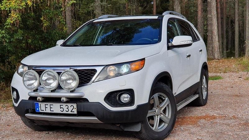 Vit Begagnad 2011 Kia Sorento EX SUV | 90 000 kr (Marknadspris) - Bild 1/4