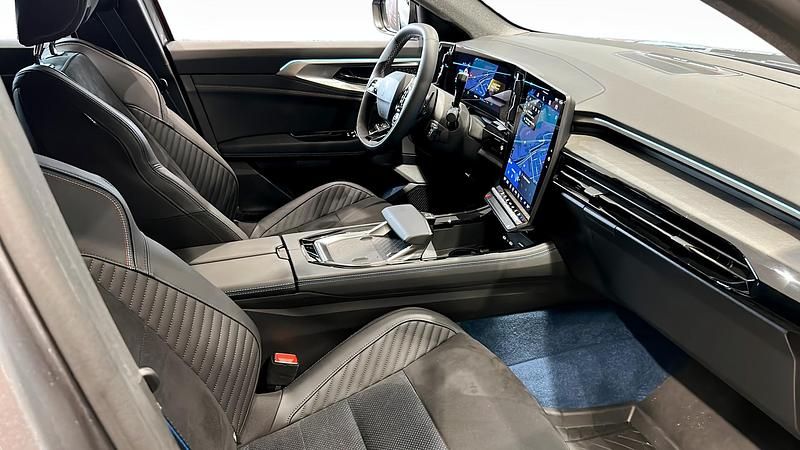 Begagnad Renault Rafale Esprit Alpine 300 HK (220 kW) 2025 SUV