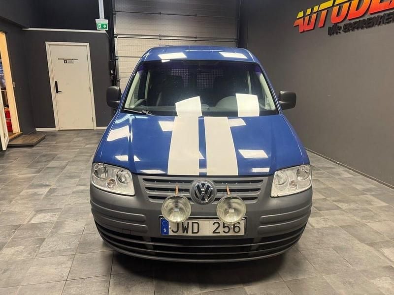 Begagnad VW Caddy 109 HK (80 kW) 2009 Blå Minibuss