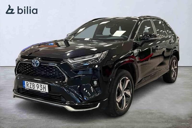 Svart Begagnad 2024 Toyota RAV4 Hybrid SUV | 519 900 kr (Dyr) - Bild 1/1