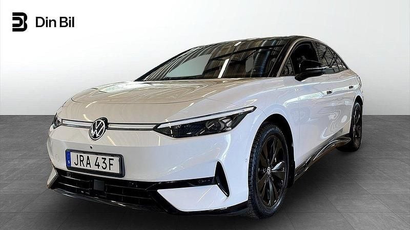 Vit Begagnad 2023 VW ID.7 Pro Sedan | 484 500 kr (Superpris) - Bild 1/4