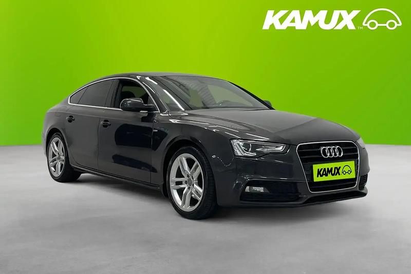 Silver/grå Begagnad 2015 Audi A5 Sportkupé | 174 800 kr (Lite dyr) - Bild 1/4