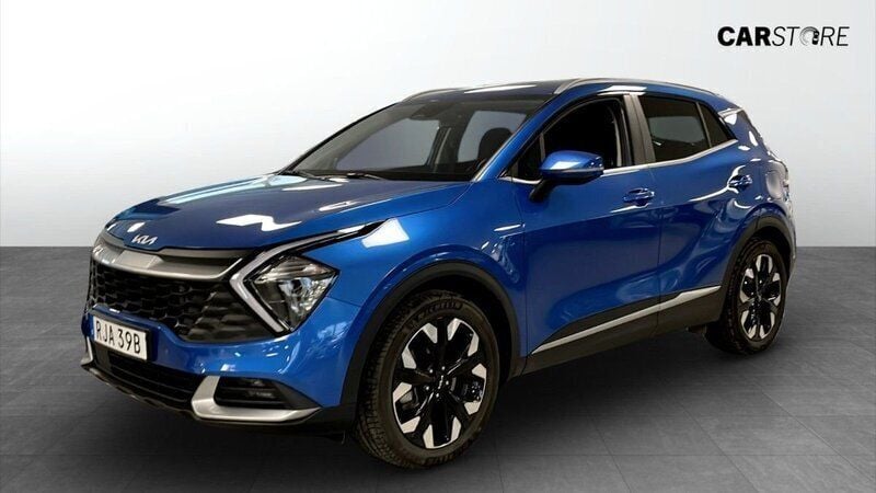 Blå (blue) Begagnad 2023 Kia Sportage SUV | 364 900 kr (Superpris) - Bild 1/4