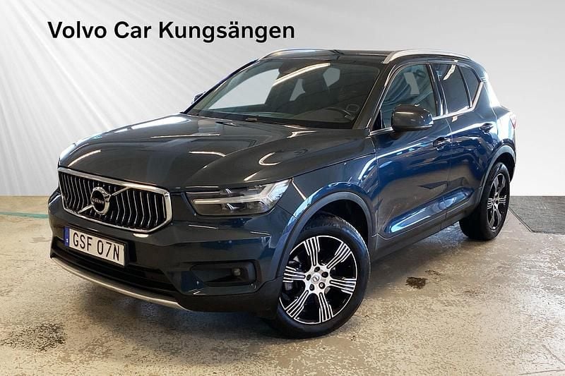 Blå Begagnad 2019 Volvo XC40 SUV | 229 900 kr (Bra pris) - Bild 1/3