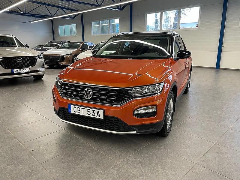 Orange Begagnad 2019 VW T-Roc SUV | 174 900 kr (Marknadspris) - Bild 1/4