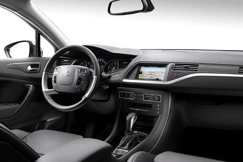 Silver Begagnad 2014 Citroën C5 Kombi | 72 000 kr (Marknadspris) - Bild 1/4