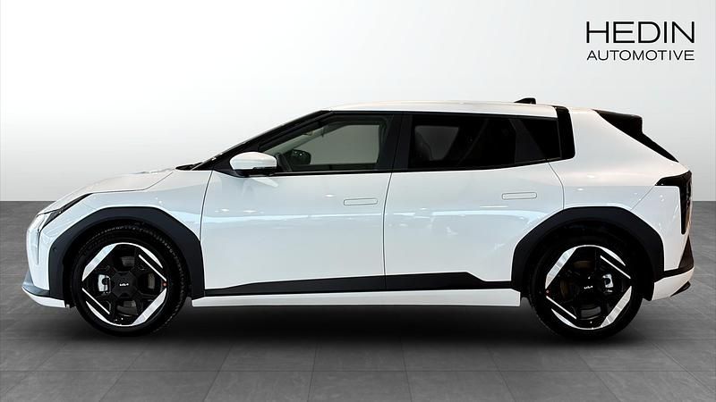 Ny Kia EV4 Plus 150 kW (204 HK) 2025 Svart Halvkombi