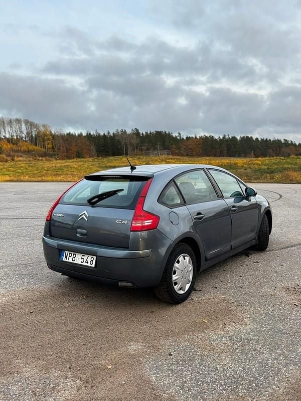 Begagnad Citroën C4 109 HK (80 kW) 2005
