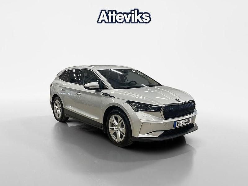 Begagnad Skoda Enyaq iV 194 kW (265 HK) 2022 Grå SUV