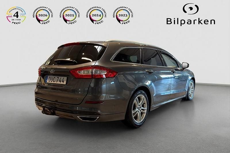 Begagnad Ford Mondeo Titanium 180 HK (132 kW) 2015 Grå Kombi