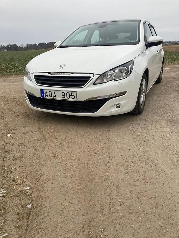 Begagnad 2013 Peugeot 308 | 51 900 kr (Marknadspris) - Bild 1/4