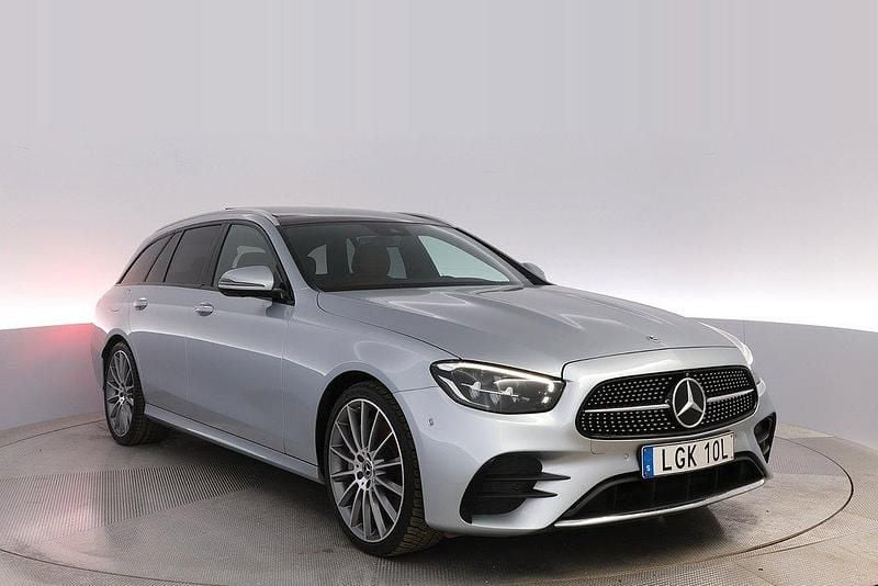 Silver Begagnad 2021 Mercedes E450 AMG Kombi | 535 000 kr - Bild 1/4