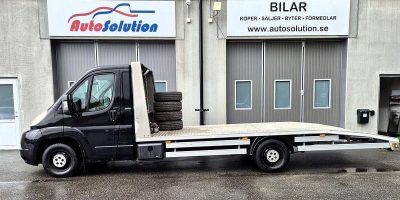 Svart Begagnad 2007 Peugeot Boxer Van | 164 900 kr (Marknadspris) - Bild 1/4