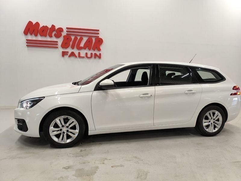 Vit Begagnad 2019 Peugeot 308 Active Kombi | 159 900 kr (Marknadspris) - Bild 1/4