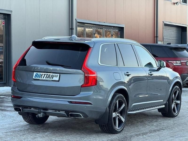 Begagnad Volvo XC90 R-Design 254 HK (186 kW) 2017 Grå SUV