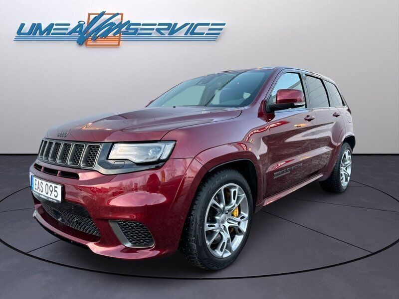 Röd Begagnad 2018 Jeep Grand Cherokee SRT SUV | 799 000 kr - Bild 1/4