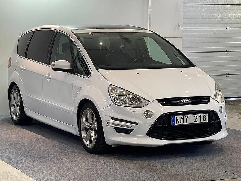 Begagnad Ford S-MAX Business Edition 239 HK (175 kW) 2013 Vit Minibuss