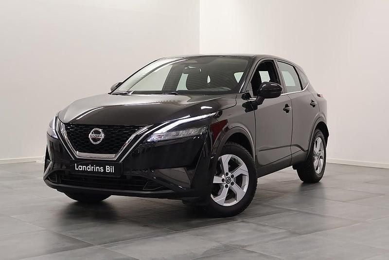 Svart Begagnad 2022 Nissan Qashqai SUV | 264 900 kr (Marknadspris) - Bild 1/4