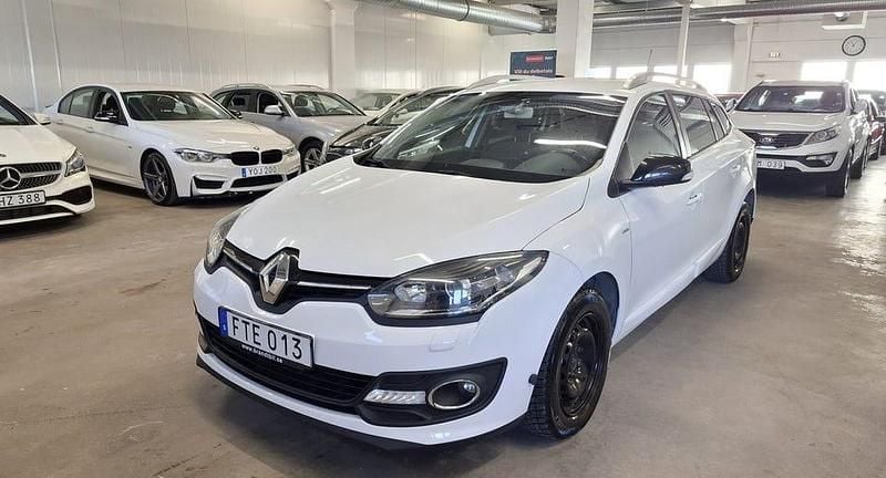 Vit Begagnad 2016 Renault Mégane III LIMITED | 100 000 kr (Marknadspris) - Bild 1/4