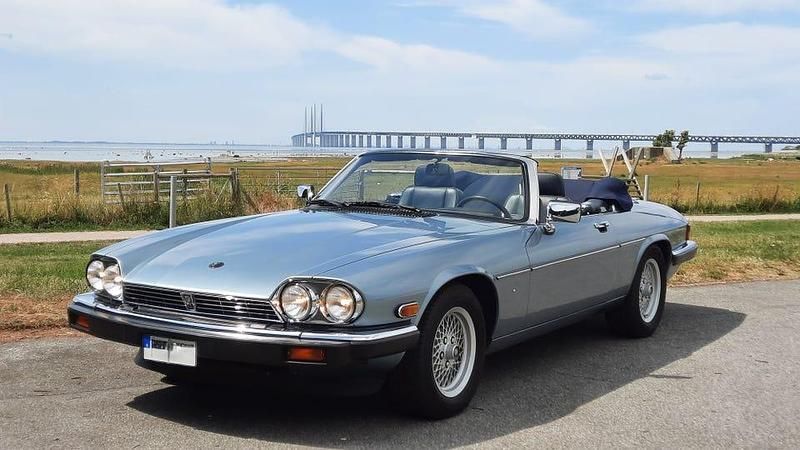 Begagnad Jaguar XJS S 266 HK (195 kW) 1990 Ljusblå Cab