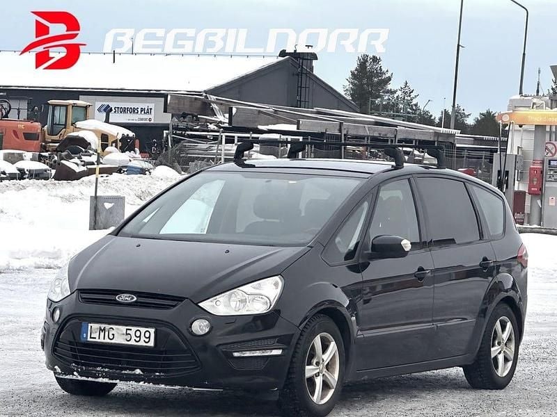 Svart Begagnad 2012 Ford S-MAX Sport Minibuss | 65 950 kr (Marknadspris) - Bild 1/3