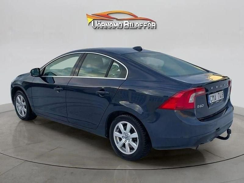 Begagnad Volvo S60 Momentum 164 HK (120 kW) 2013 Blå Sedan