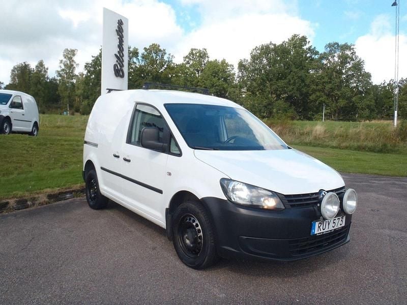 Vit Begagnad 2015 VW Caddy Minibuss | 112 500 kr (Marknadspris) - Bild 1/4