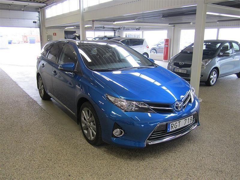 toyota auris hybrid pris #7 toyota auris hybrid pris #7