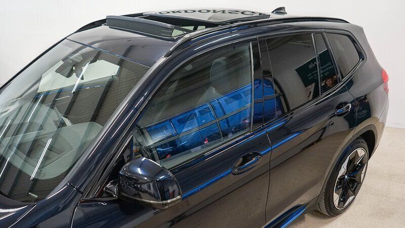 Begagnad BMW iX3 Shadowline 210 kW (286 HK) 2020 Svart SUV
