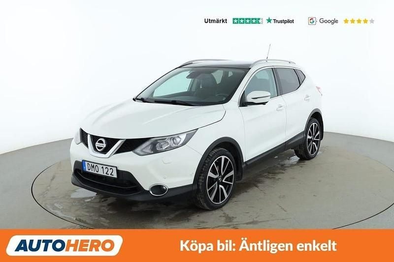 Vit Begagnad 2014 Nissan Qashqai 360º SUV | 138 000 kr (Marknadspris) - Bild 1/4
