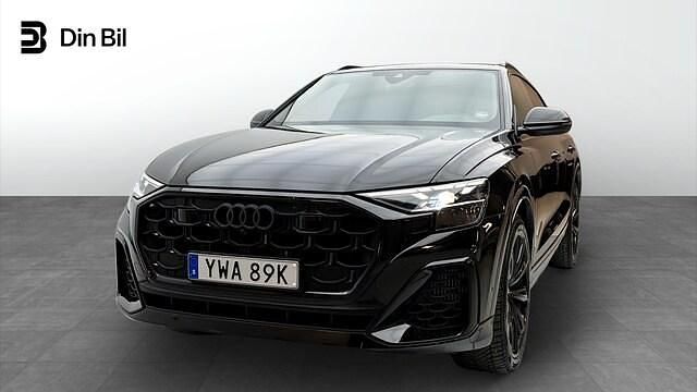 Begagnad Audi Q8 Premium 489 HK (359 kW) 2025 Svart SUV