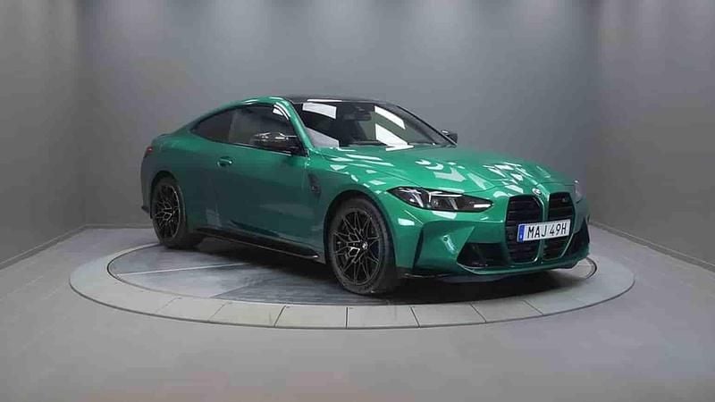 Grön Begagnad 2025 BMW M4 Competition Edition Sportkupé | 1 199 000 kr (Bra pris) - Bild 1/1