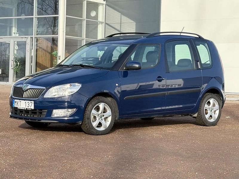 Begagnad Skoda Roomster 75 HK (55 kW) 2012 Blå Minibuss