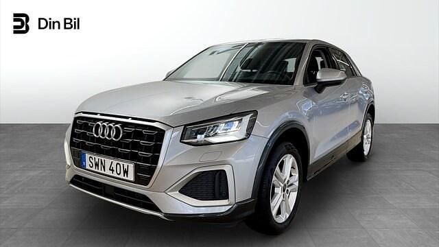 Silver Begagnad 2022 Audi Q2 Advanced Plus SUV | 289 000 kr (Lite dyr) - Bild 1/4