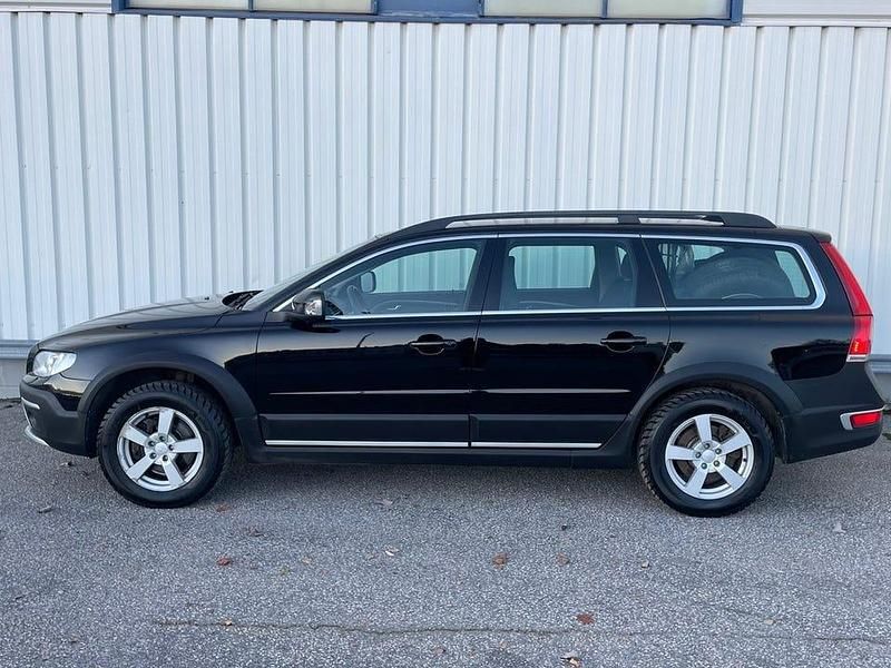 Begagnad Volvo XC70 Momentum 181 HK (133 kW) 2015 Svart Kombi