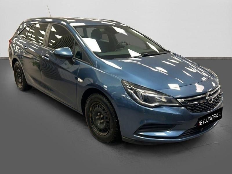 Begagnad Opel Astra 105 HK (77 kW) 2016 Blå Kombi
