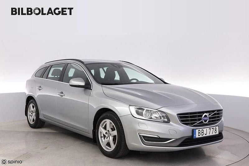Silver Begagnad 2015 Volvo V60 Business Edition Kombi | 154 800 kr (Marknadspris) - Bild 1/4