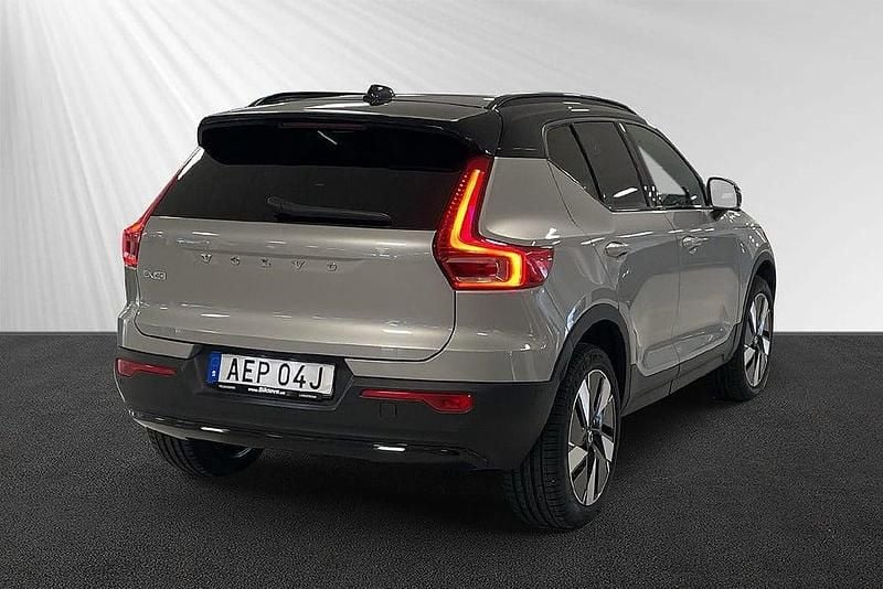 Begagnad Volvo EX40 Ultra 188 kW (256 HK) 2024 Silver SUV