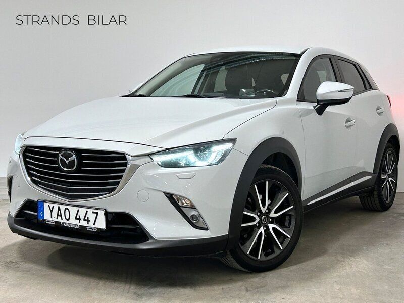 Vit Begagnad 2015 Mazda CX-3 SUV | 158 700 kr (Marknadspris) - Bild 1/4