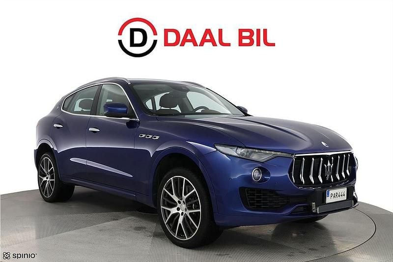 Begagnad Maserati Levante 430 HK (316 kW) 2016 Blå SUV