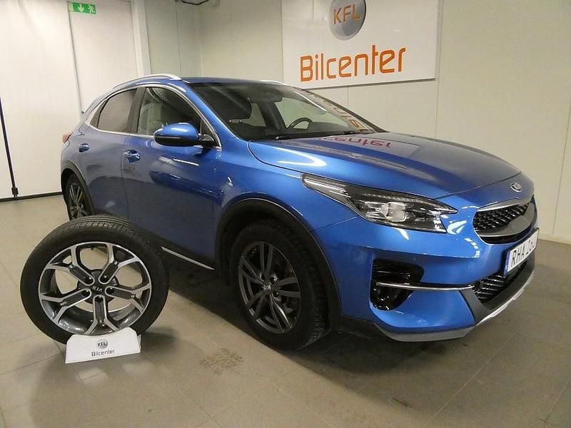 Blå Begagnad 2020 Kia XCeed SUV | 209 900 kr (Marknadspris) - Bild 1/3