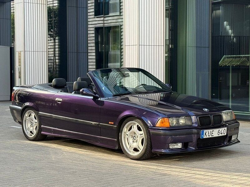 Lila Begagnad 1997 BMW M3 Cabriolet Cab | 339 000 kr - Bild 1/4