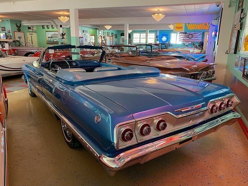 Begagnad 1963 Chevrolet Impala cabriolet Cab | 995 000 kr - Bild 1/4