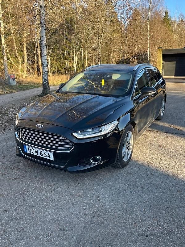 Begagnad 2018 Ford Mondeo Kombi | 122 000 kr (Bra pris) - Bild 1/4