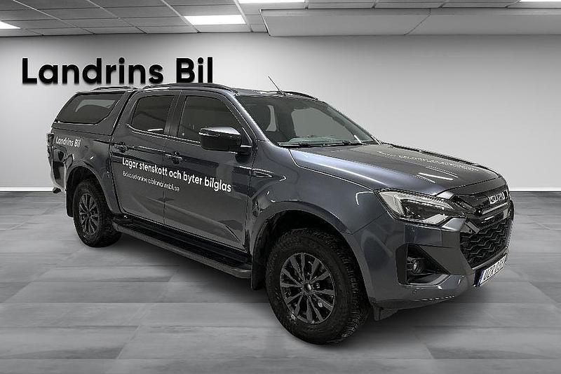 Begagnad Isuzu D-Max 163 HK (119 kW) 2024 Obsidian gray Sedan