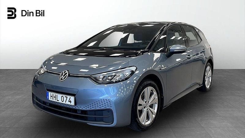 Blå (stonewashed blue metallic) Begagnad 2022 VW ID.3 Pro Performance Halvkombi | 249 800 kr (Bra pris) - Bild 1/4